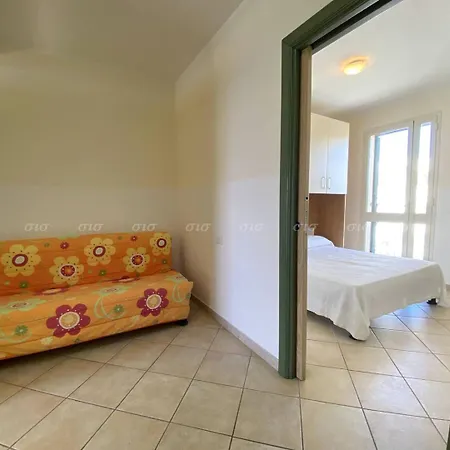 Nyaraló Seafront Flat *