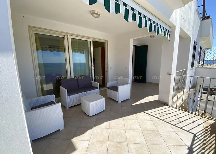 Seafront Flat Tatil Evi